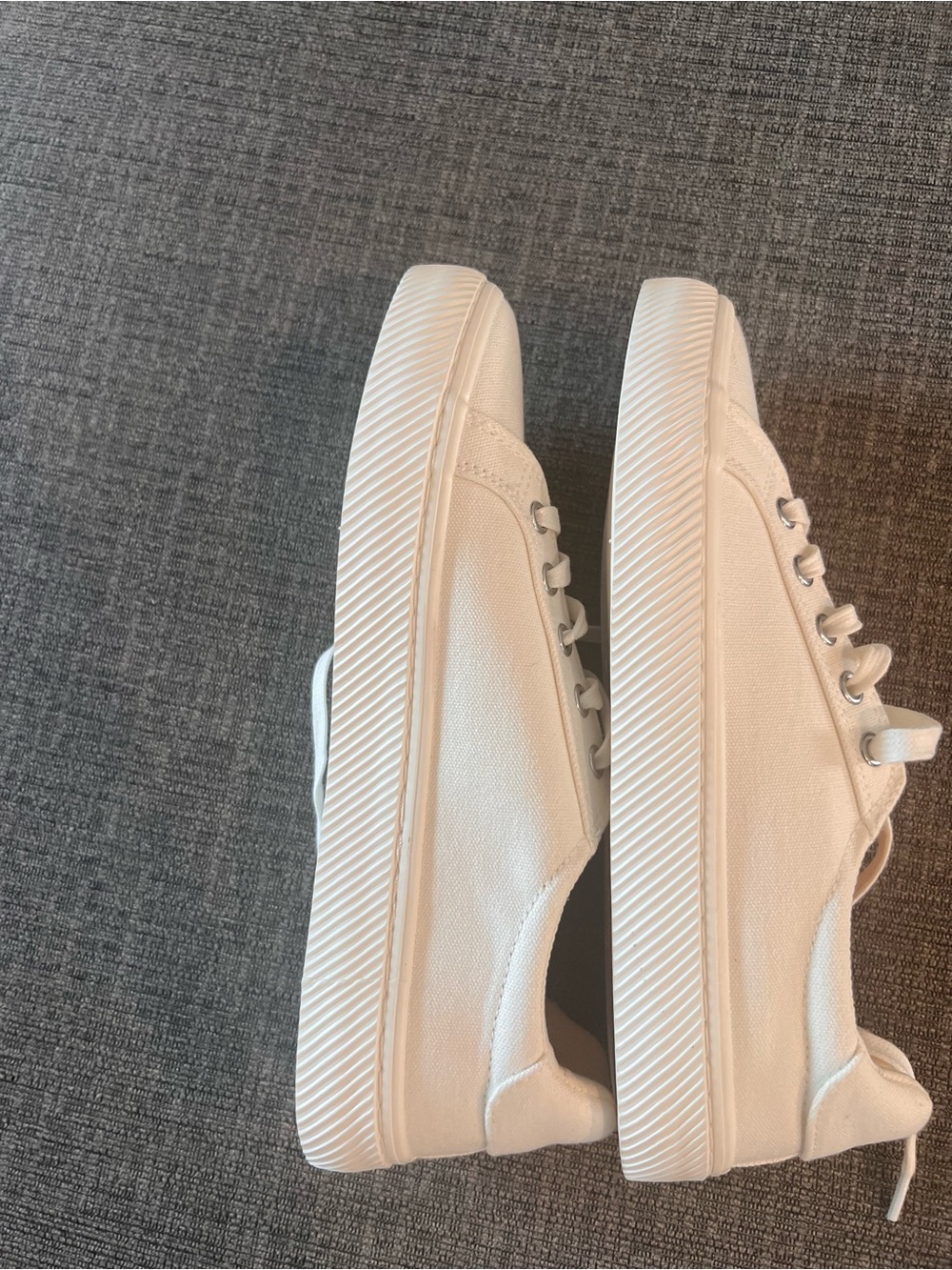 Quince White Eco Canvas Sneakers - Picture 2 of 4